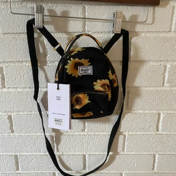 mini backpack - Picture 1 of 4